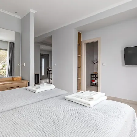 Comissa Luxury Апартаменты *