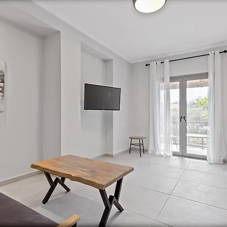 Comissa Luxury דירה *