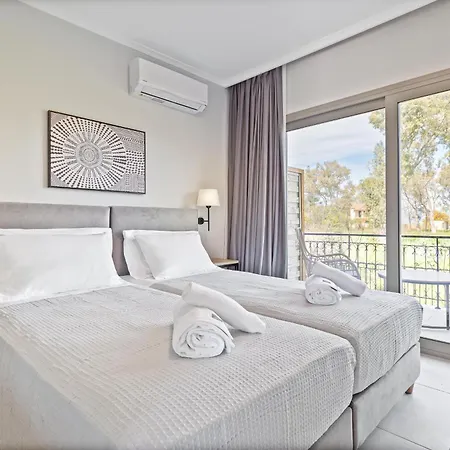 Daire Comissa Luxury Kávos