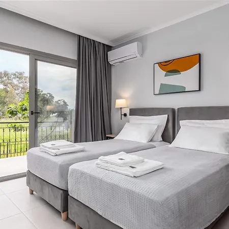 Comissa Luxury * קאבוס