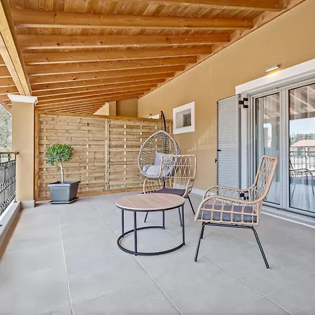 Comissa Luxury * Kávos